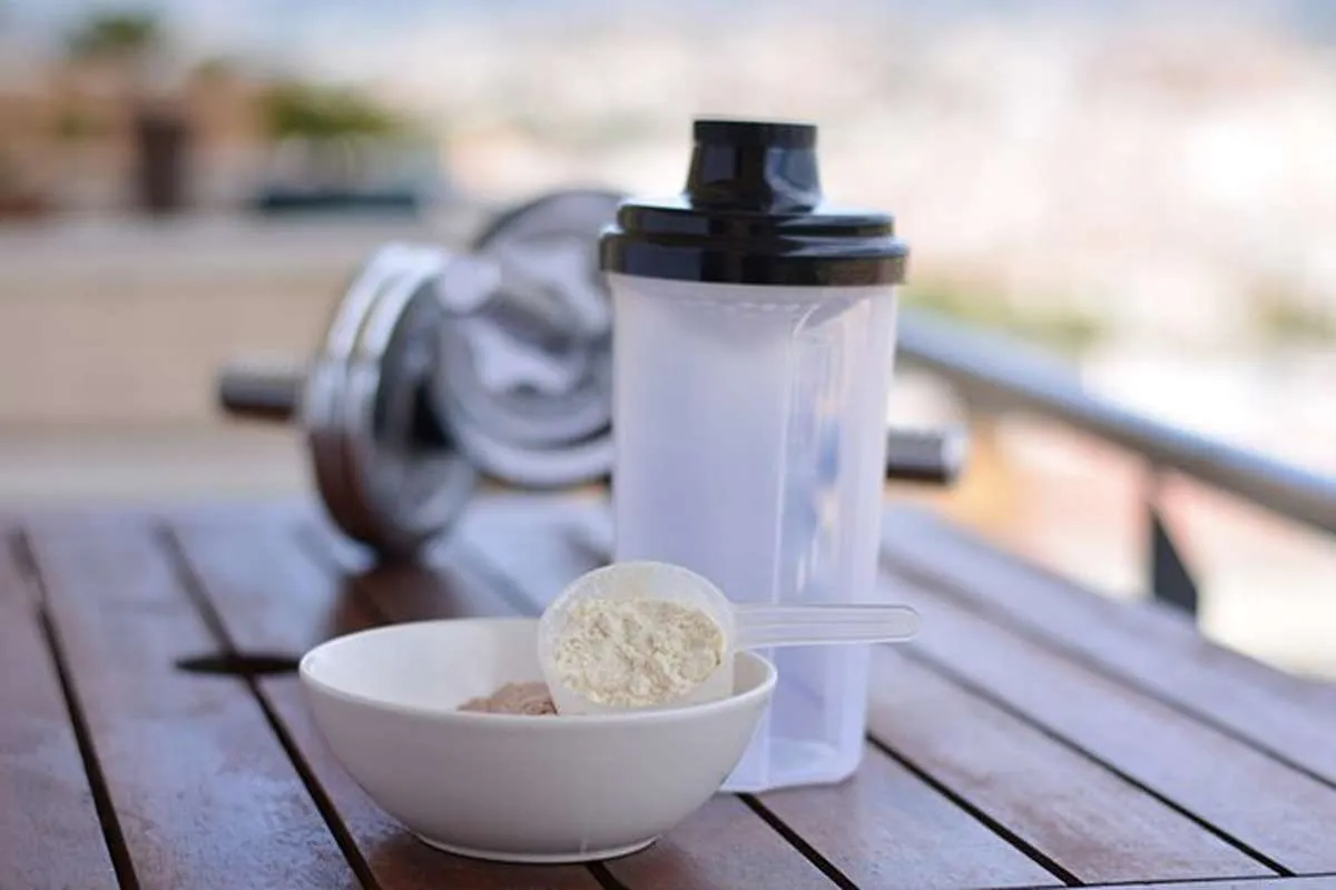 پروتئین شیر چقدر است؟-مقدار پروتئین mpc در 100 گرم-توی دایت